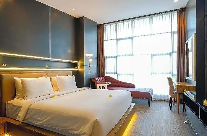 Papillon Echo Hotel 3*
