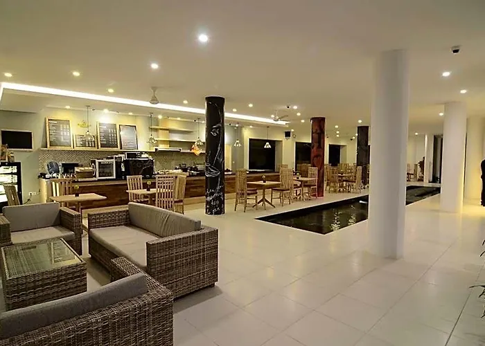 Papillon Echo Hotel 3*